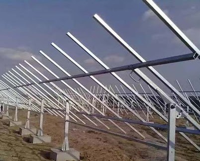 SRPV700D Single Pole Solar Mounting System — Ground Mount